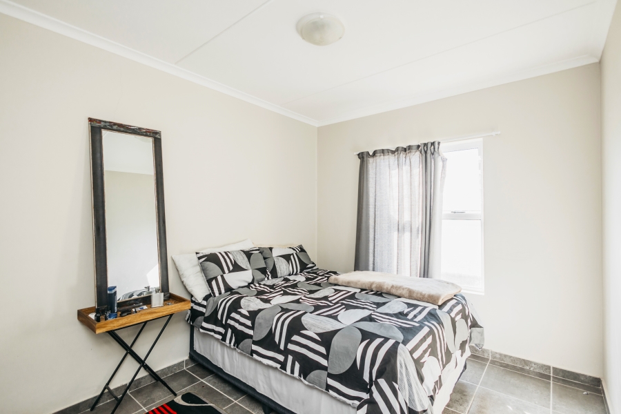 2 Bedroom Property for Sale in Haasendal Western Cape